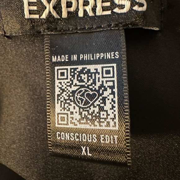 Express Satin Wrap Top Floral Black and White Maxi Dress NWOT - Picture 5 of 7